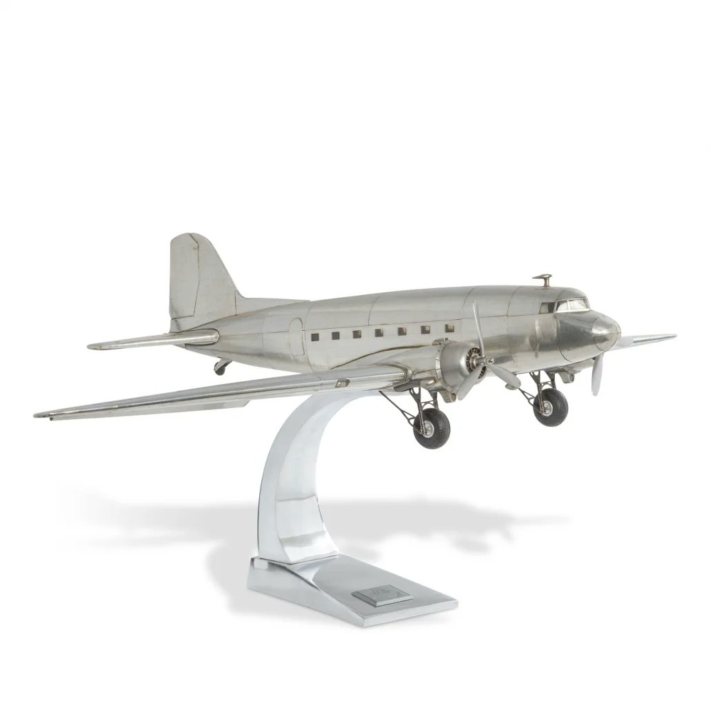 iebcomodelismo's tweet photo. De nuevo, disponible el Dakota DC-3 de Authentic Models #aviacion #aviacioncolombia #modelosaescala #dc3 #dakota #coleccionescolombia #avionesaescala https://t.co/95h2d4zVU3