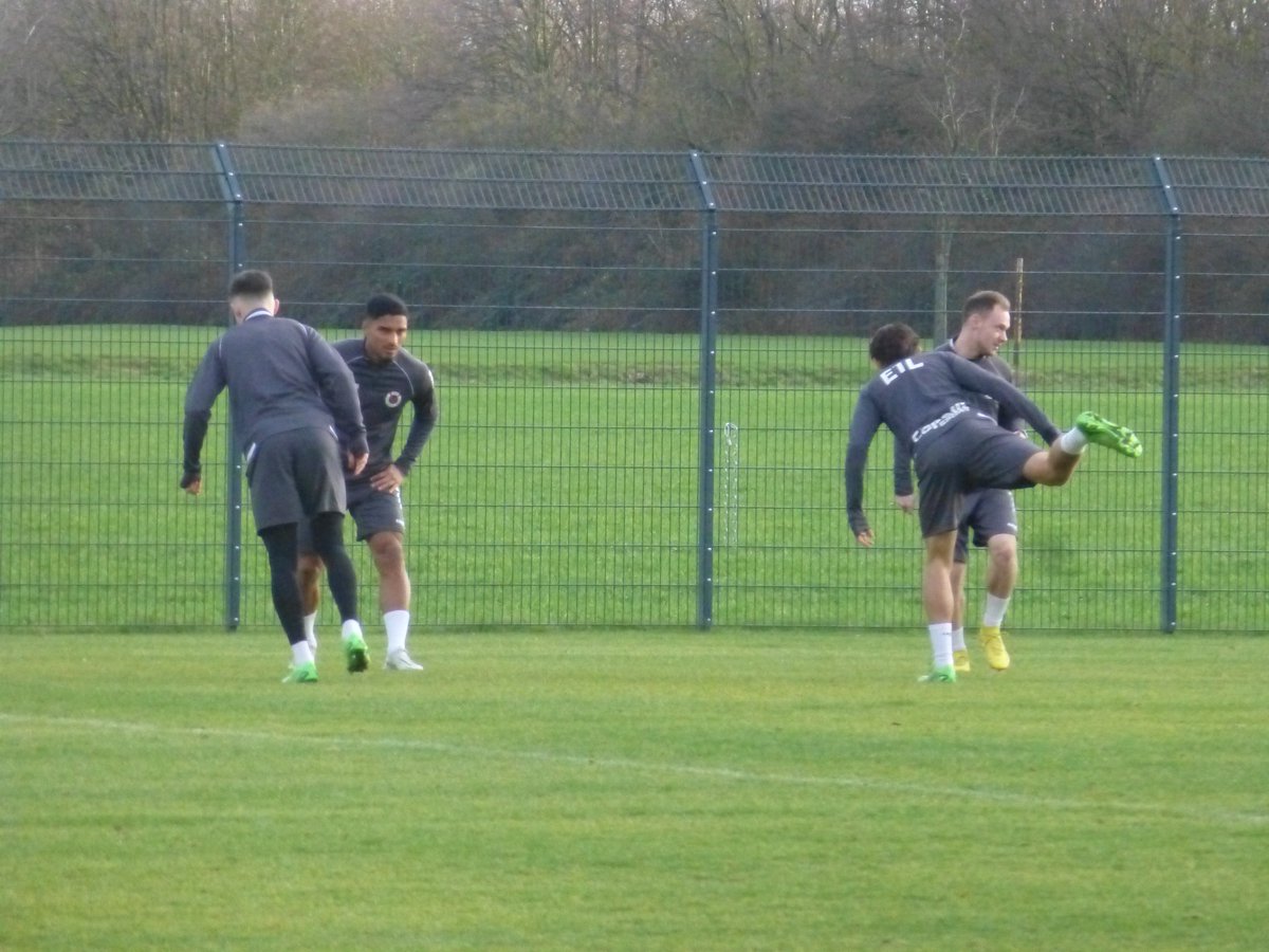 SaintsCologne's tweet image. Heute war ich mit meinem Sohn beim Training der @viktoria1904. #Vussball #ViktoriaKoeln