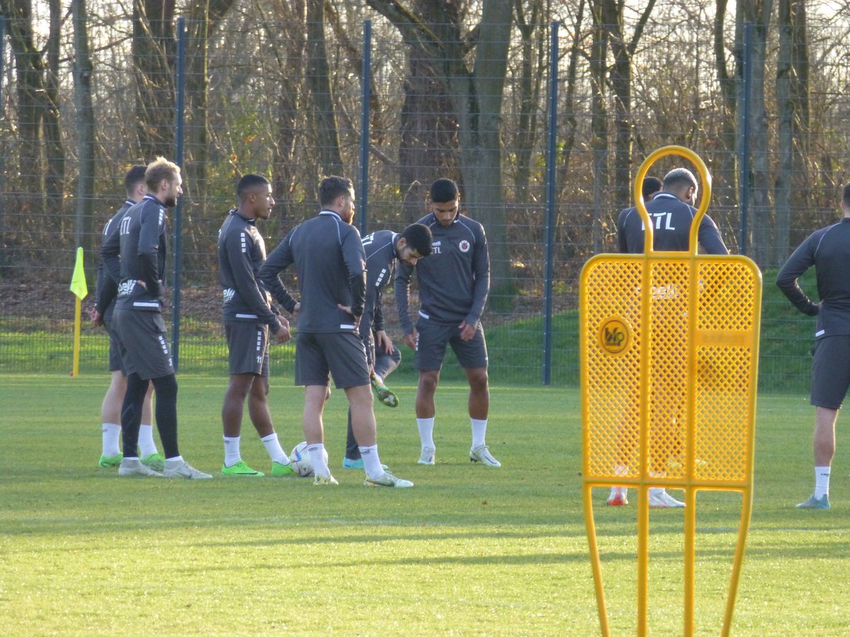 SaintsCologne's tweet image. Weitere Impressionen des heutigen Trainings der @viktoria1904. #Vussball #ViktoriaKoeln