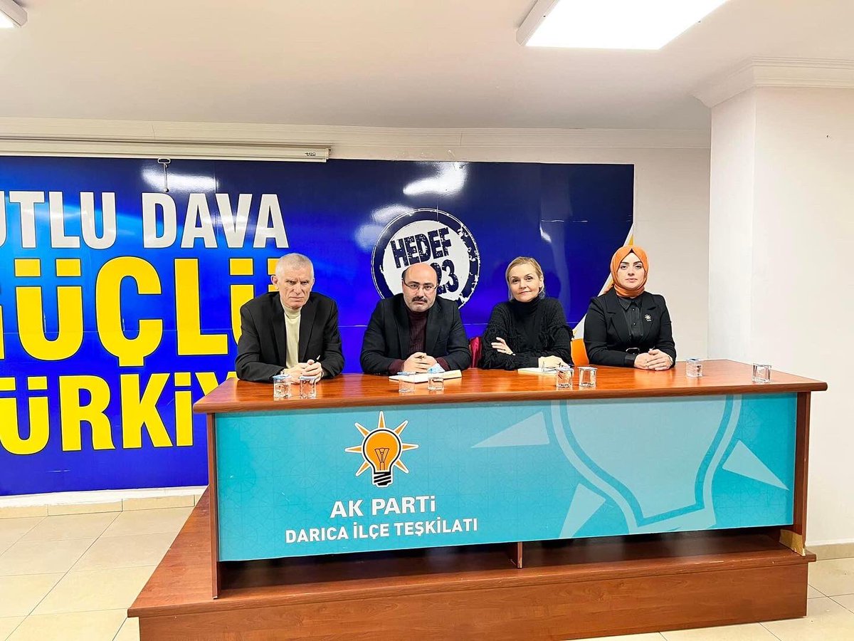 acay_av's tweet photo. İlçe Yönetim Kurulumuz Haftalık Olağan Toplantımızı İl Yöneticimiz Seda Çelik,Kurucu İlçe Başkanımız Orhan Pala,Kadın Kolları Başkanımız Selma Gülenç’in katılımları ile birlikte icra ettik. https://t.co/iFEiGsM6Qd