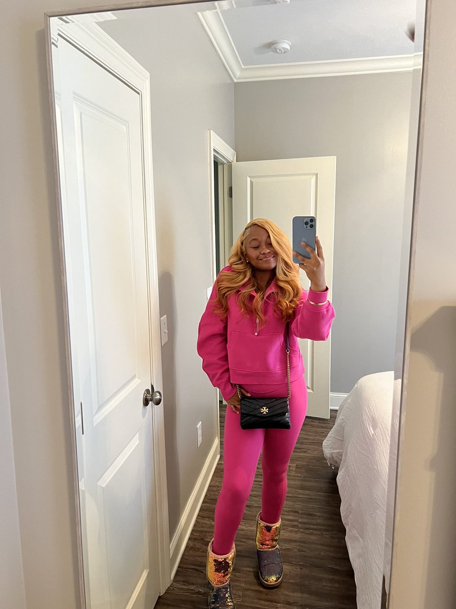 Pink LuLu X Blonde combo>>💖