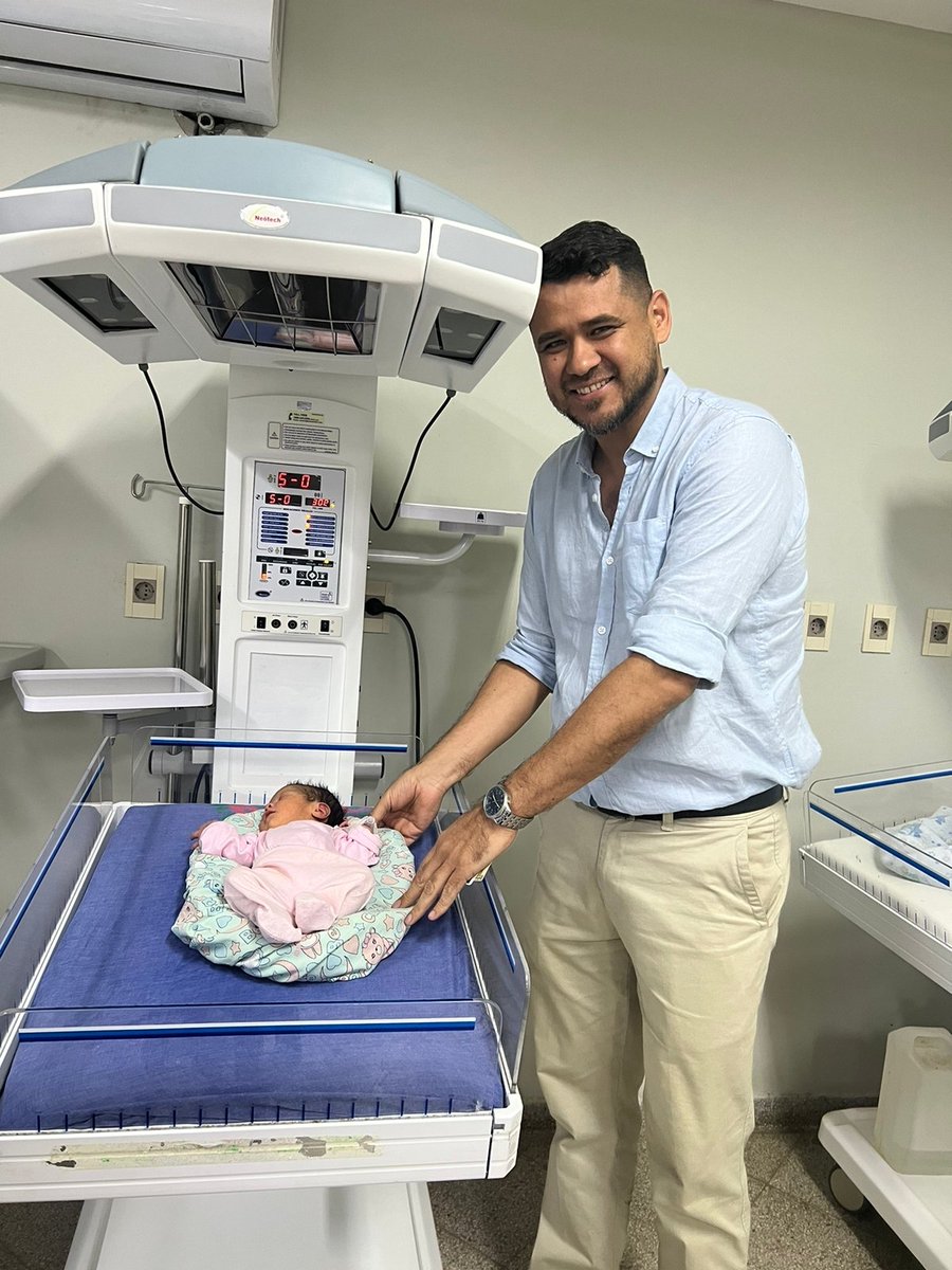 #Ahora El fiscal Hernan Galeano confirmó que tras ardua investigación hallaron a la bebé sustraída en el Hospital San Pablo y se encuentra en buen  estado de Salud. La mujer identificada ha quedado detenida