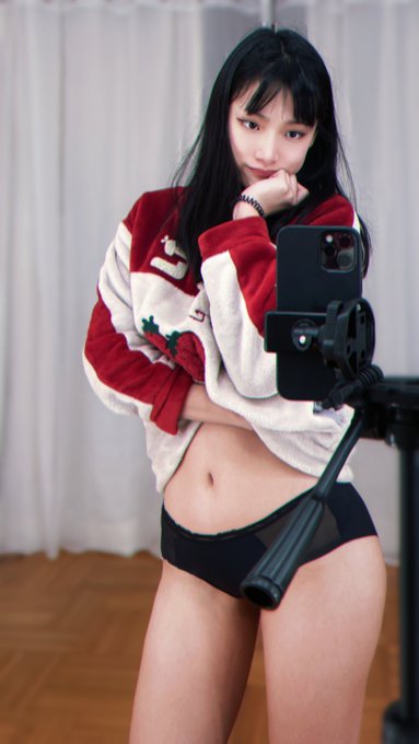 🍓 https://t.co/kqm9mBIcWr