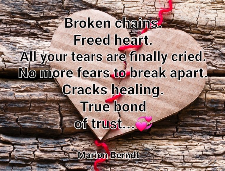 MarionBerndt's tweet image. True bond...💞

#TeachMeTuesday #Trinet #poetry #poetrycommunity #love