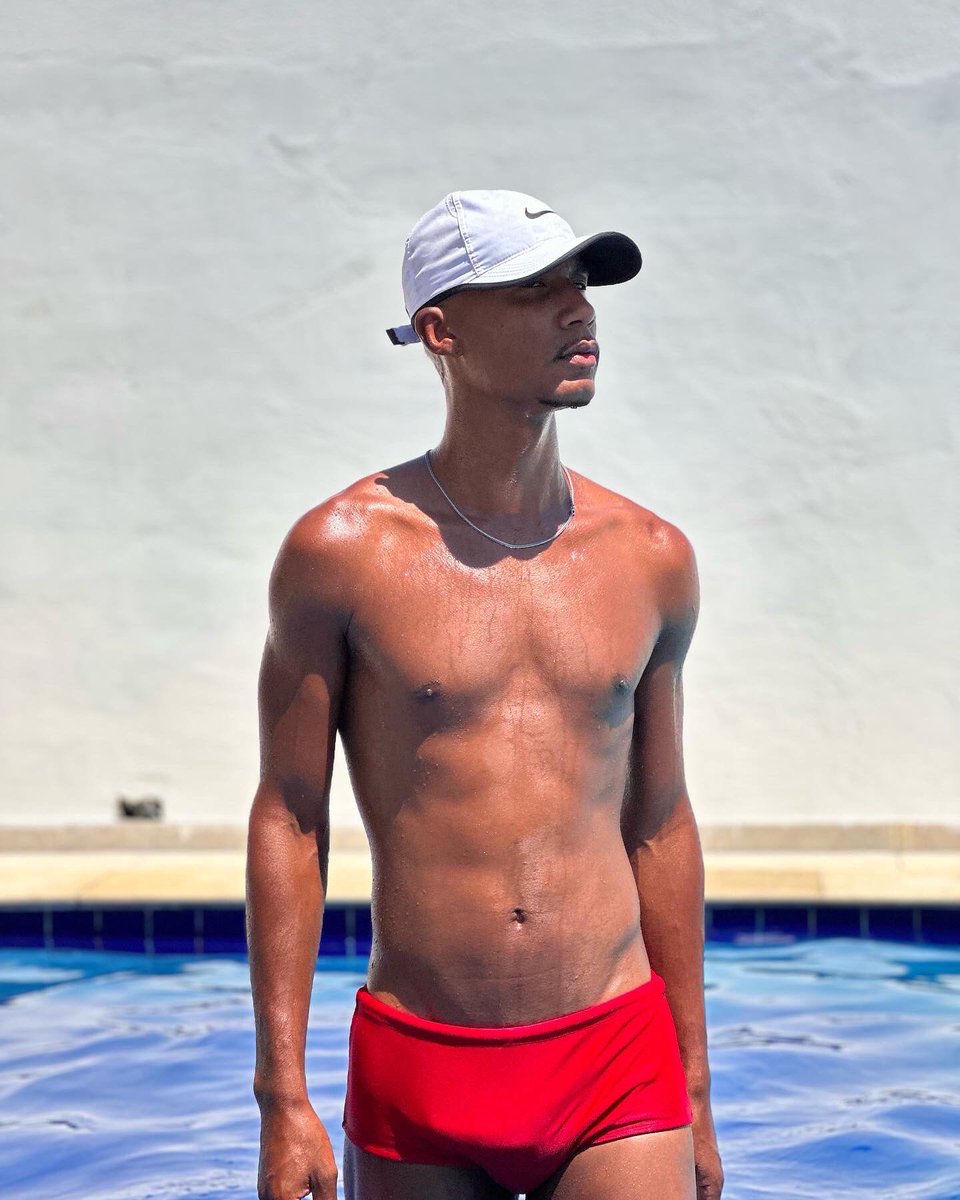 john_pabloo's tweet photo. Quero ver esquece o pretão 🥵❤️ https://t.co/jHtzfOiPiU