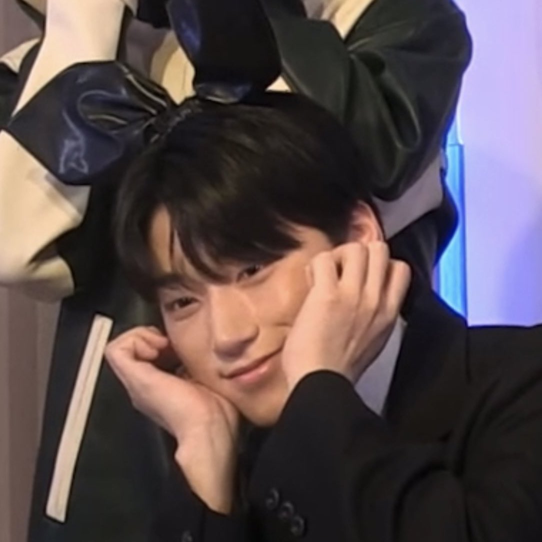 ْ (@healingsanie) on Twitter photo 