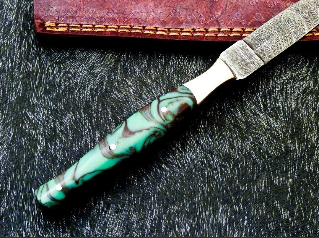 OScreaterz's tweet photo. Rare Dagger Boot FIX BLADE Knife CUSTOM HANDMADE FORGED DAMASCUS Steel KNIFE.              
Contact WhatsApp: 03126585730                                                       #knife #forge #Steve #knifeshop #dailylook #outdoors #knifemaker #knifecollection #knifesalesdaily https://t.co/2rNcMRKdbN