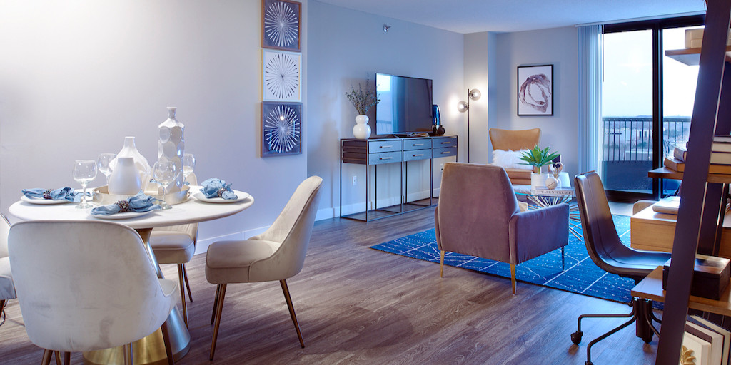 Durham_Apts_MN's tweet photo. ~Testimonial Tuesday~ "Renovated apartments, nice location, good management and excellent service, great amenities." - Arun Babu https://t.co/WzVLIBZCMN

#LoveWhereYouLive #BestAmenities #DurhamEdina https://t.co/DIqPFSOF4W