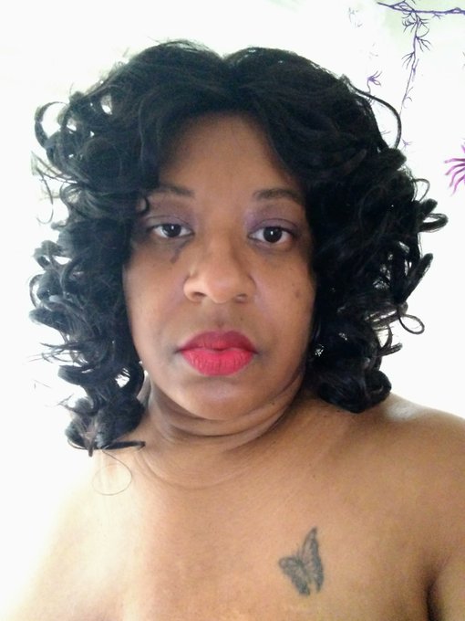 I just finished up a video to cool myself down in this hot weather. Come check it out here: https://t<a href="/tag/bettywhite"class="tags"><span>#bettywhite</span></a><a href="/tag/beaarthur"class="tags"><span>#beaarthur</span></a><a href="/tag/thegoldengirls"class="tags"><span>#thegoldengirls</span></a><a href="/tag/ruemcclanahan"class="tags"><span>#ruemcclanahan</span></a>