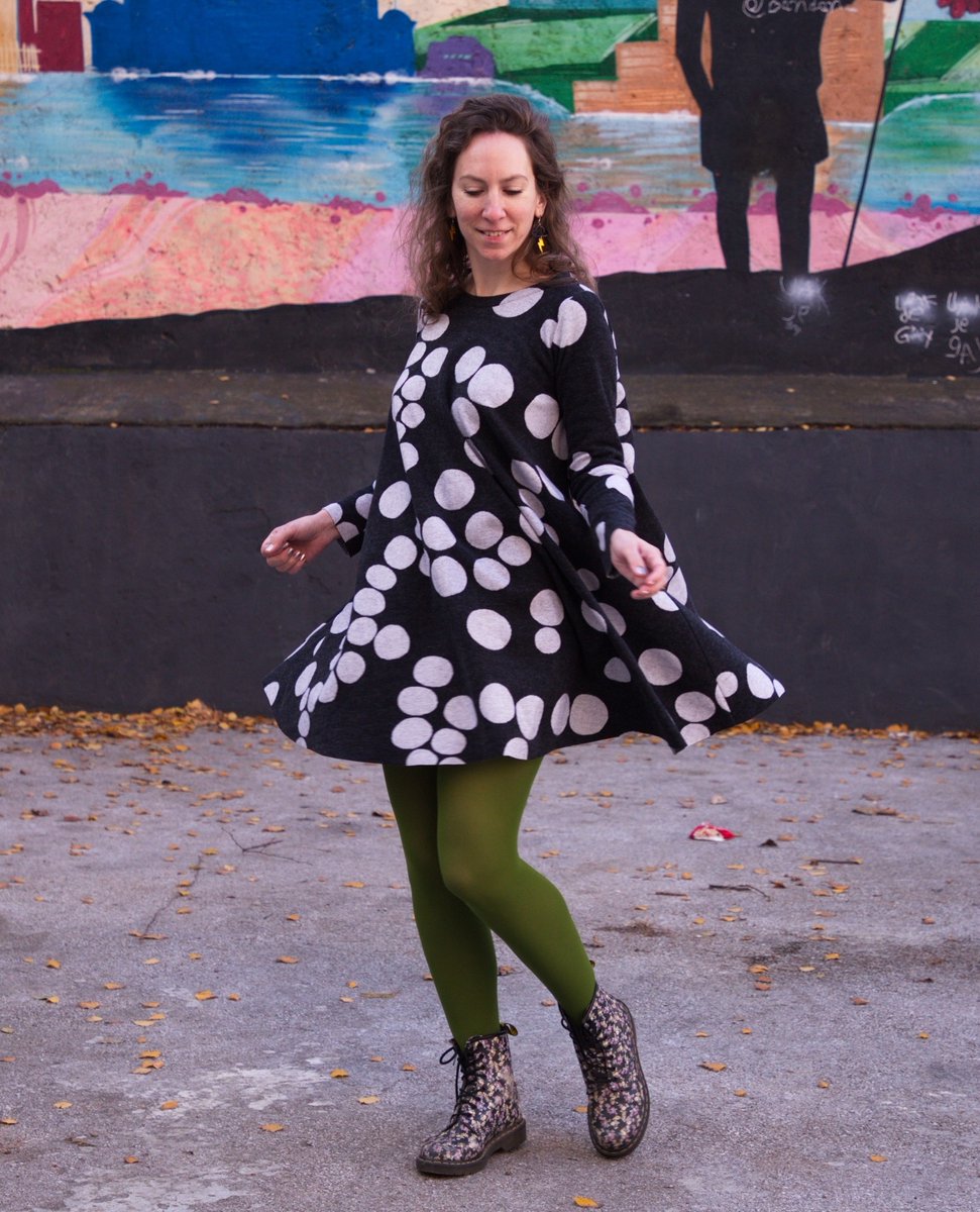 MinervaFabrics's tweet photo. We just had to share this totally gorgeous tent dress @lejditea made in our beautiful @mindthemaker organic jacquard fabric - it's an absolute stunner 🤩ﾠ
⁠
Find out more at https://t.co/pXXqrCNkCk

#Minerva #MinervaMakes #MinervaMakers #SewingBlogger  #MindtheMAKER #TentDress https://t.co/ivHdUcWbbW