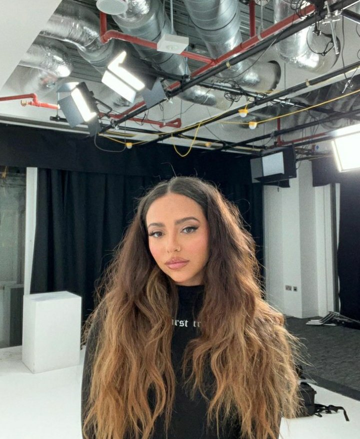 hourly_lmx's tweet photo. PRETTIEST GIRL https://t.co/E5YNGOxRGE