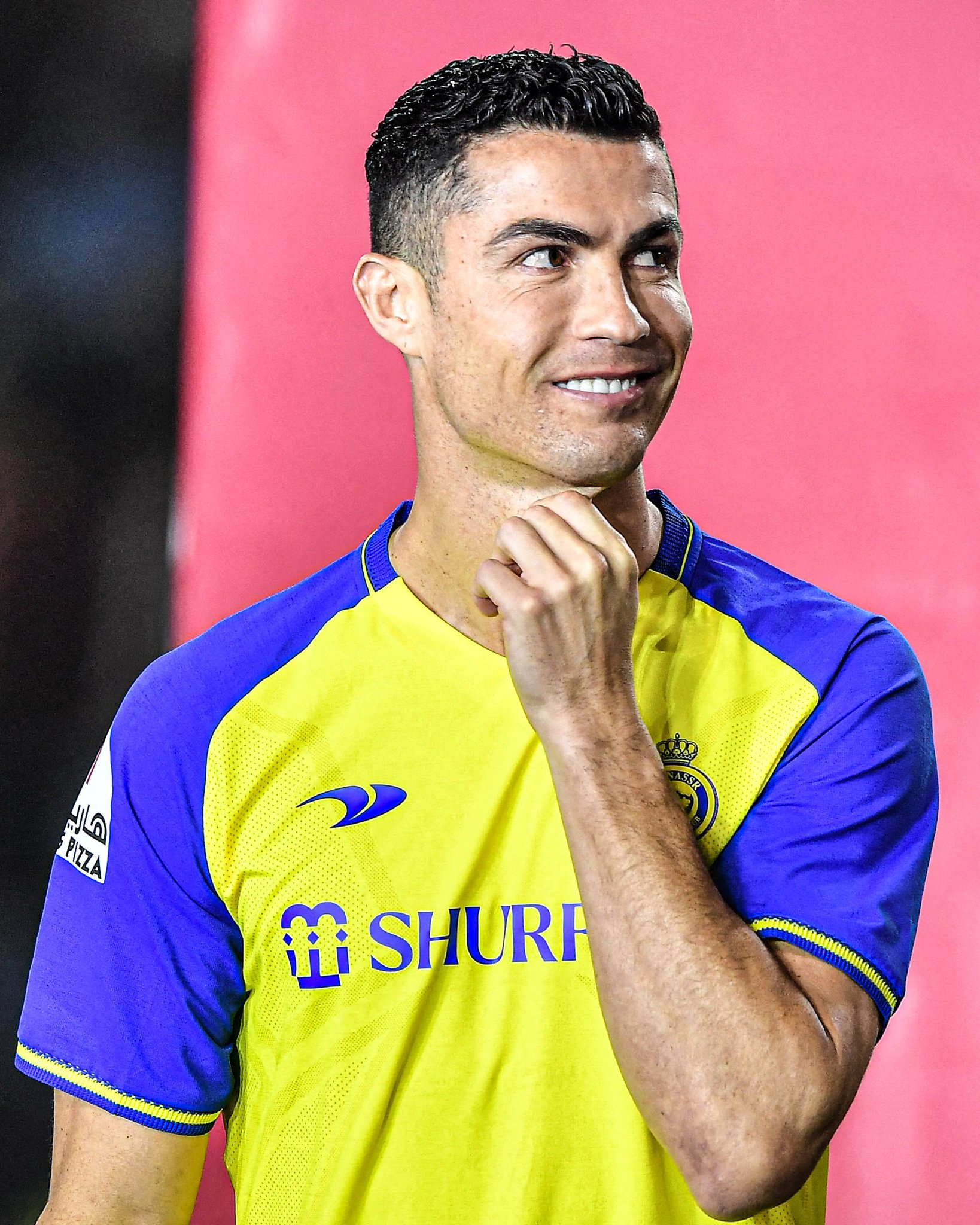 GOAL on Twitter: "Cristiano Ronaldo is happy in his new colours 😁 https ...