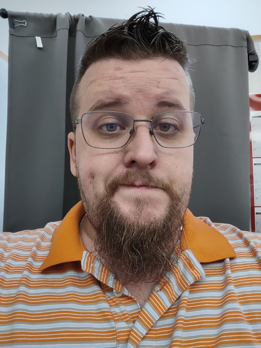 New year new profile photo. Maybe by this time next year I will have a longer beard and one or two less chins.