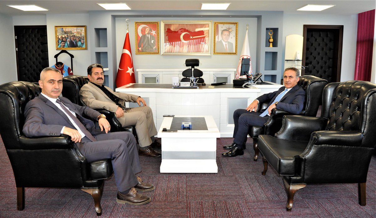 lokmanaricioglu's tweet photo. Kıymetli kardeşlerim İbrahim Mutlu ve Güngör Şenses’e nazik ziyaretleri için teşekkür ederim. https://t.co/UYgM6NBAkg