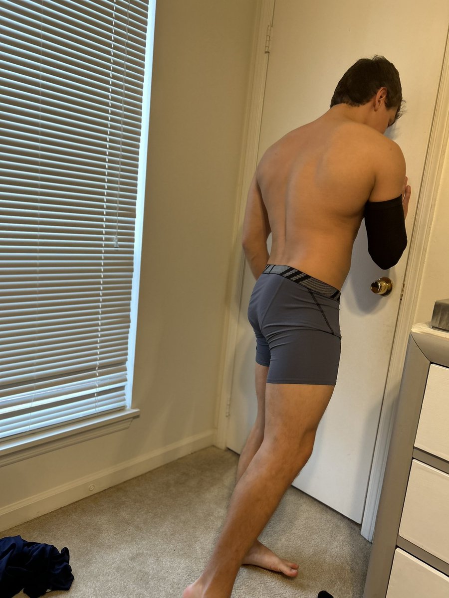 beefypecs's tweet photo. Worship https://t.co/cXZnmlqDXh