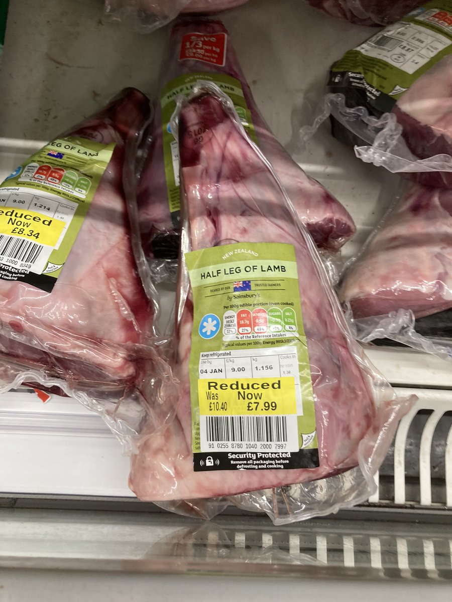 waltjack71's tweet image. As a Sheep Auctioneer and after not the easiest days trading there’s nothing more demoralising than walking into a supermarket to find it stuffed with New Zealand Lamb. Why on earth can’t they support British Sheep Farmers and British Agriculture as a whole!  @sainsburys @Tesco