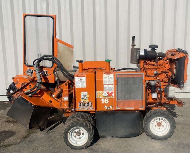 FOR SALE🥌

2016 Stump Grinder #16

Manufacturer: Bandit
Fuel Tank: Diesel
Width 35” Without Dual Tires
55” With Dual Tires
Cutting Swing 53”
Cutting in the ground depth 15”
45hp Kubota, 4wd
1200 Hrs

Price $15350.00

#banditequipment #stumpgrinder #equipmentforsale