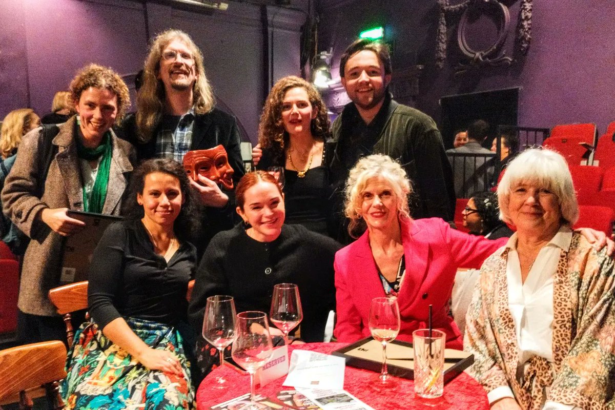 So incredible to see such love and admiration for Straw Chair (<a href="/finborough/">Finborough Theatre</a>) &amp; I Can't Hear You (<a href="/ICantHearYouLdn/">I Can't Hear You</a> <a href="/tasha_eve97/">Natasha Brotherdale Smith</a> <a href="/theatre503/">Theatre503</a>) on this list 🥰

2 productions I was very proud of working on in 2022 🥰

mailchi.mp/5056bd1a38b6/l…