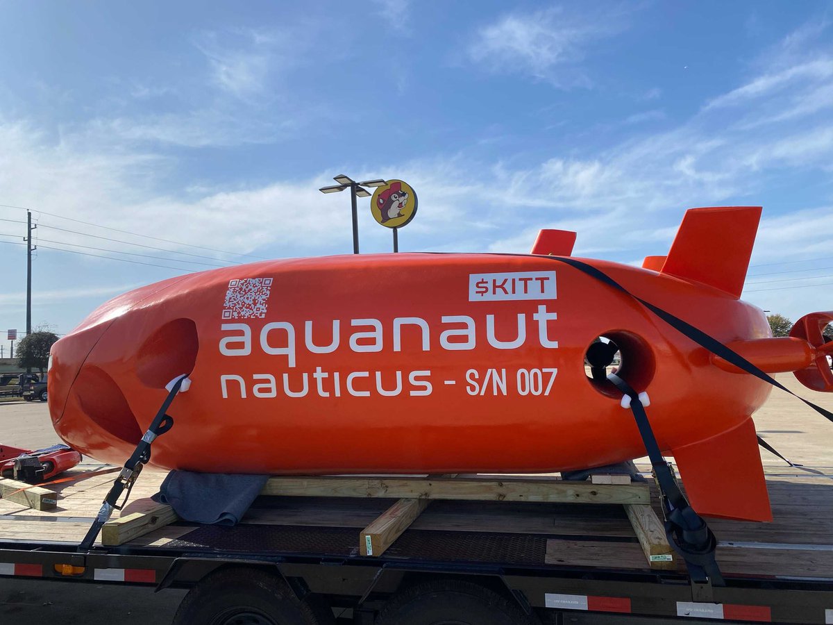 Aquanaut_Robo's tweet photo. My first time at the Beaver 🦫 house. Buc-ee’s is amazing!
#nauticusrobotics #aquanaut #toolKITT #KITT #aquanaut #blueeconomy $KITT #maritime #innovation #bucees #houstontx https://t.co/kqu5Q9xi52