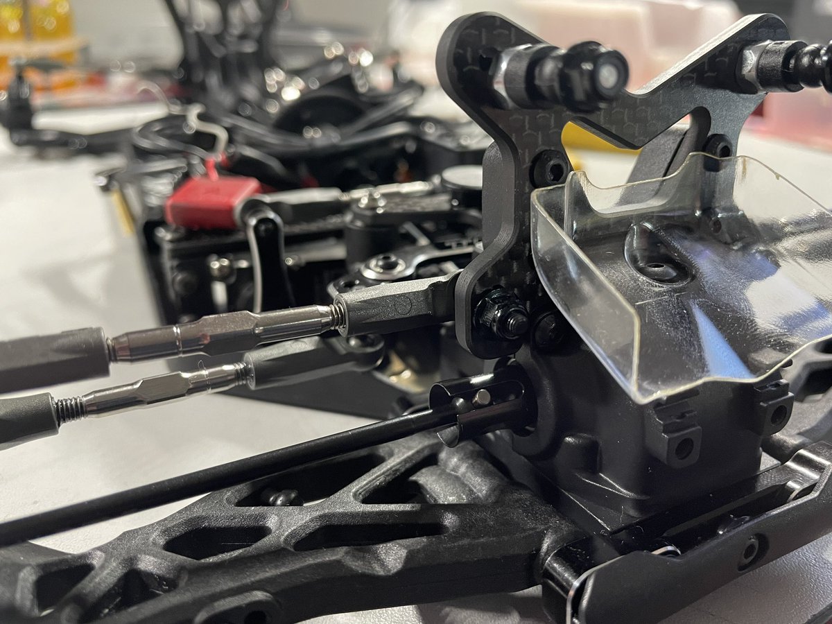 Almost ready to rock with a TLR 4wd 22x4 Elite - super excited. 
#drivetlr #ffracing 

2wd coming soon

#rccar #racing #offroad  #rccars #rockcrawler #rccar #rchobby #remotecontrol #proline #radiocontrol #rcracing #rccarracing #rccaraction #rc #rcbuggy #horizonhobby