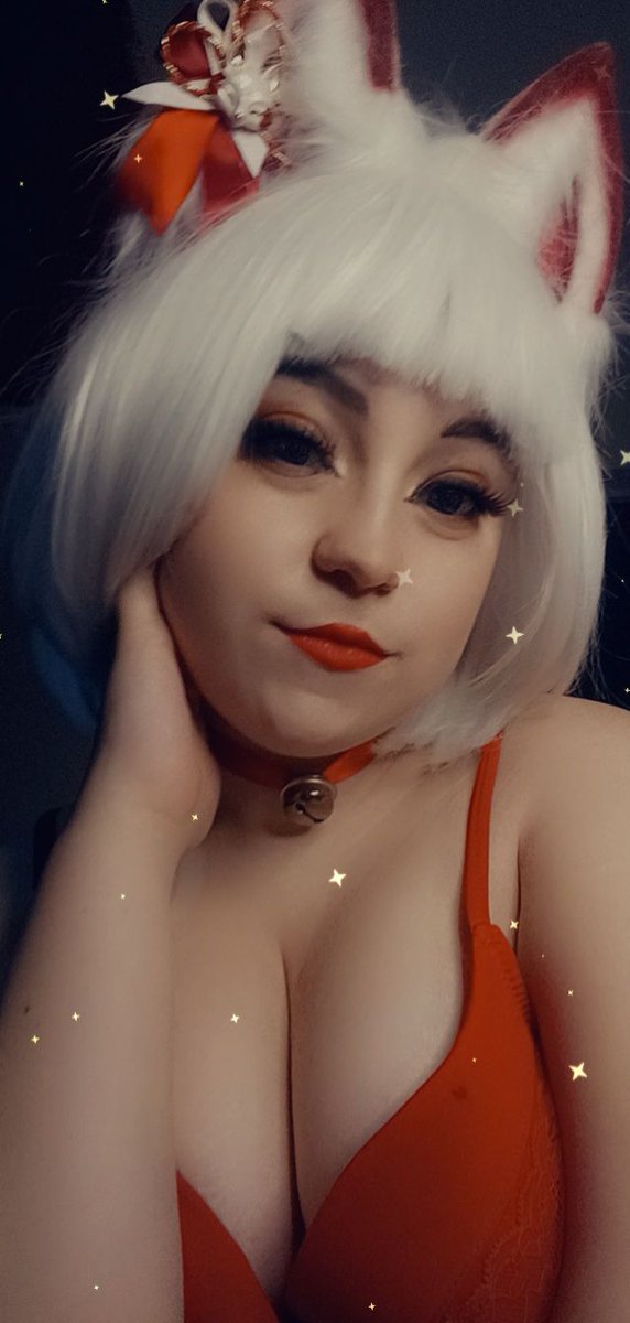 Midnightcos2889's tweet photo. Wanna say a huge thankyou for this amazing fan art ~♡ it's so adorable and I love it so much ~♡
#kitsunecosplay #xmascosplay #kitsune #animecommunity #cosplaywifu #christmascosplay #xmascosplay #cosplayer #lewdcosplayphotoshoot #lewds #lingeremodel #lingerie https://t.co/Q50RGCxHpB