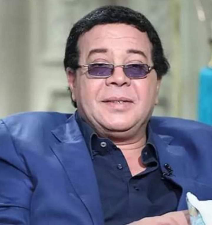 KAboesraa's tweet photo. القرموطى المشخصاتى 
أنا بعيش أسوأ أيام حياتي.. مفيش حد بيسأل عني. ومفيش حد بيشغل��ي.. عمري ما اتظلمت كده في حياتي كلها 
ده ذنب دكتور مرسى يابن الورمة https://t.co/G7F2jIw4yD