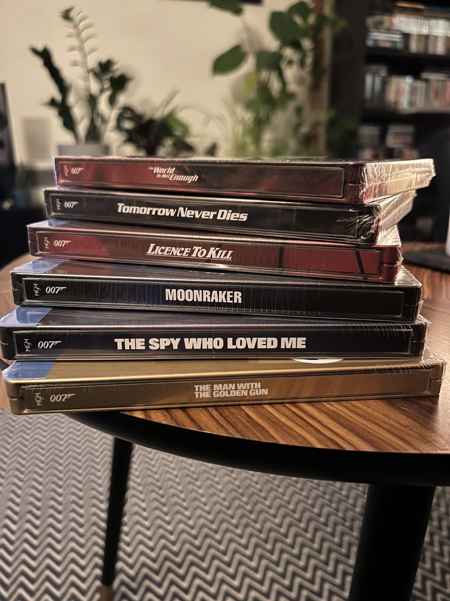 Calvin Dyson tweet media