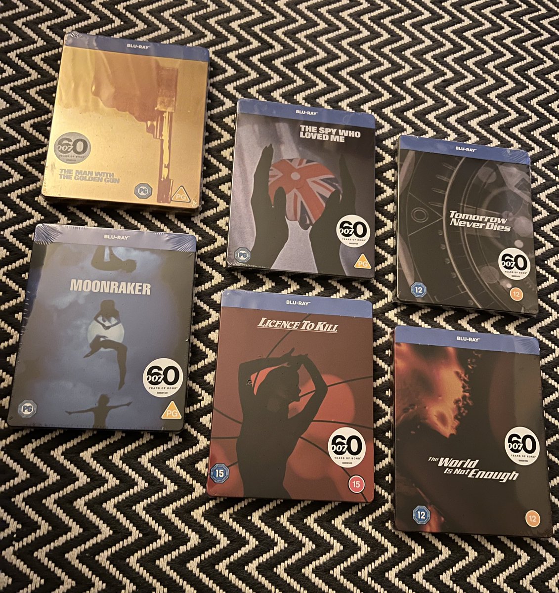 Calvin Dyson tweet media