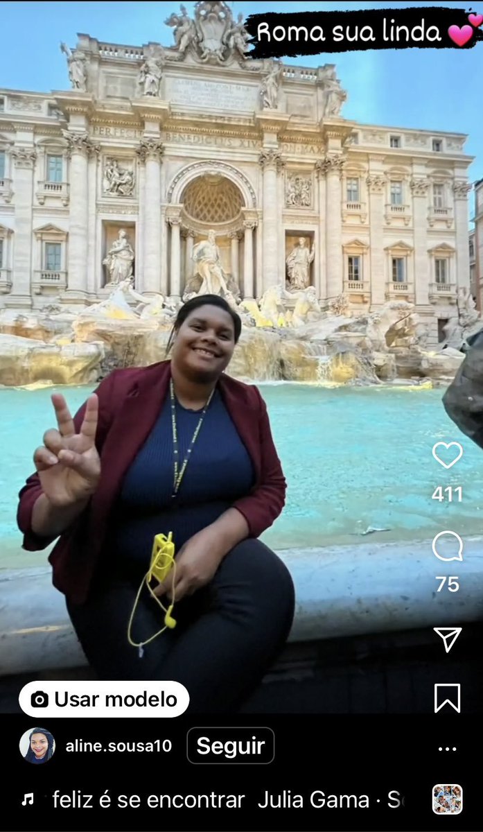 RafaelFontana's tweet image. ITÁLIA
Essa é a catadora Aline Sousa, que passou a faixa para o ex-presidiário durante a posse.
Nas horas vagas, ela passeia por Roma.

Não existe petista grátis.