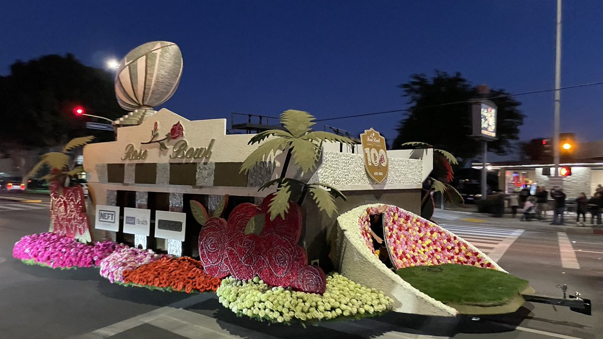 eddyanm's tweet photo. 3/x #RoseParade #RoseParade2023 https://t.co/jVcaR7LXjR
