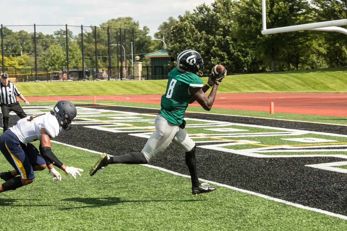 Dupage_Football's tweet photo. Coaches, Need WRs? Take a Look 🔥

Matt Brown (@Matt13Brown) 6'3
https://t.co/Z25JeyftzR

Myles McKatherine (@MylesMck_) 6'4
https://t.co/wQEFWb7msJ

Amariyon Lynch-Gordon (@LynchAmariyon) 5'9
https://t.co/JN3ObhSKzJ

Lafabian Fain (@Lafabian_1_Fain) 5'11
https://t.co/6Ul6CkyIuF https://t.co/NfB7zzC3kX