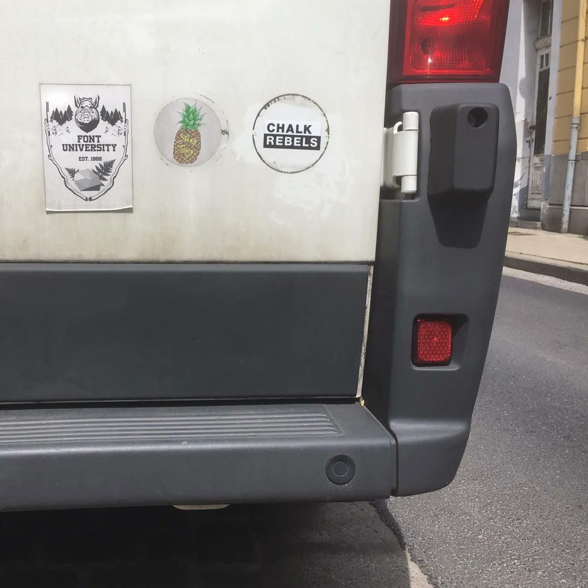 chalk_rebels's tweet photo. Product Dev. Small contributions can make a big difference to your motivation. One of the first things we did for the brand was ordering logo stickers. And it was so nice to see them show up on climber's vans. Even before we had product to sell. #climbing #buildinpublic https://t.co/9kIhWCEjS0
