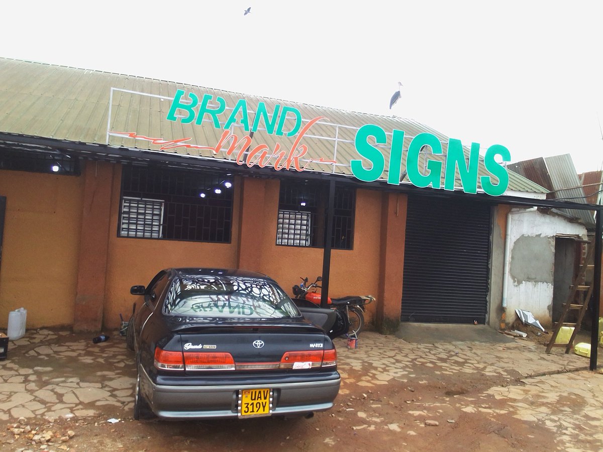 john_ogwang6's tweet photo. All your sign posts for your businesses we're here for you https://t.co/vq5rCVy7Gt
