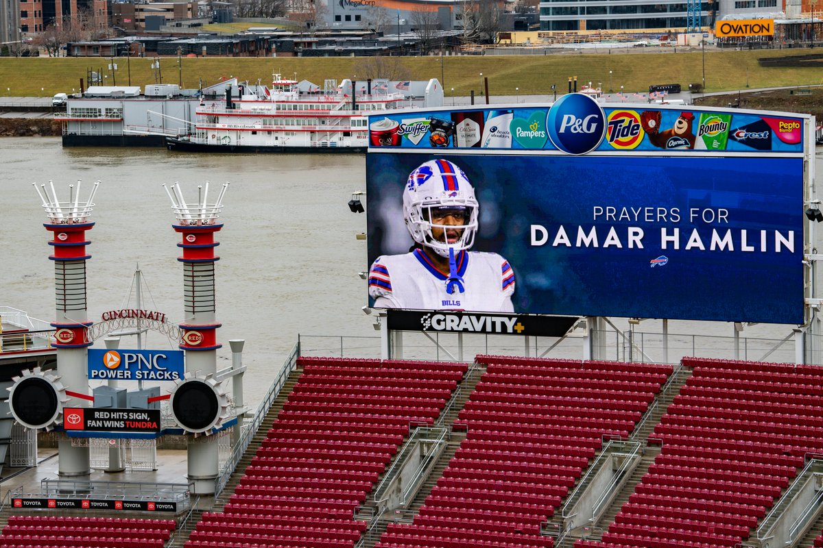 Cincinnati Reds tweet media