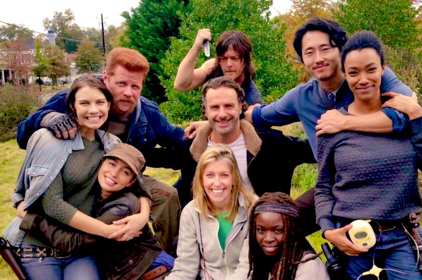 group photo ! 

                  family is forever !