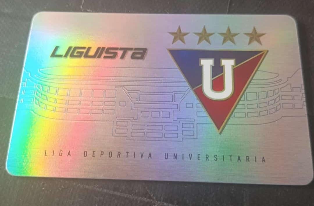 cachott_LDU's tweet photo. Vale la pena la SH física. Es holográfica ufff mucho le metieron 🔥🔥🔥🔥

Que esperan para hacerse SH????? https://t.co/awjKr2LjR1