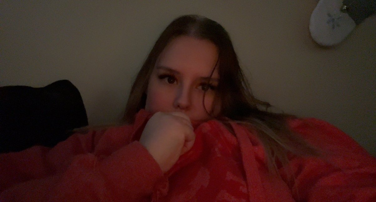 𝚣𝚊𝚛𝚊 tweet media