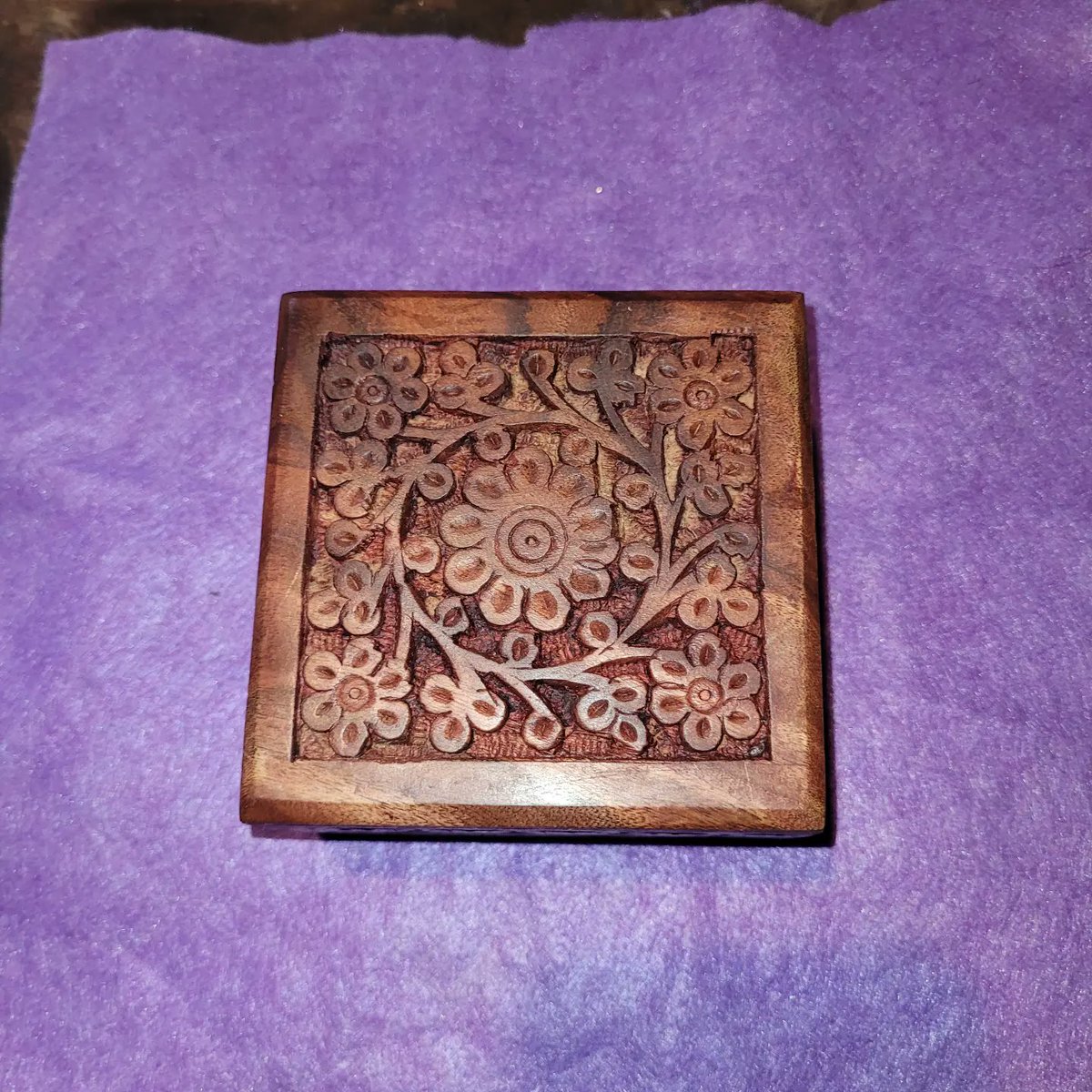FadedafFarms's tweet photo. We now have monthly party boxes fully adjustable and customizable with quality wood Stash boxes ๐๐
#partyboxes
#bubblehashrosin #craftconcentrates #cannafam #puffpuffpass #cannabiscommunity #cannabisismedicine #cannabisculture #craftweed #420community #medicalmarijuana https://t.co/ur9RJYiKWX