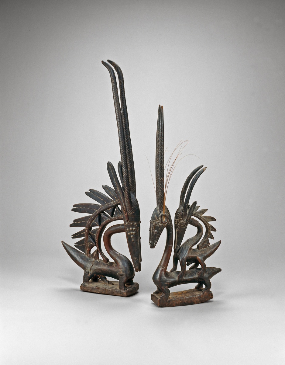 aic_african's tweet photo. Bamana, Pair of Headdresses (Chiwara Kunw), 1850 #artinstituteofchicago #bamana https://t.co/aTNS3Ib31j https://t.co/XChJDmxz5e