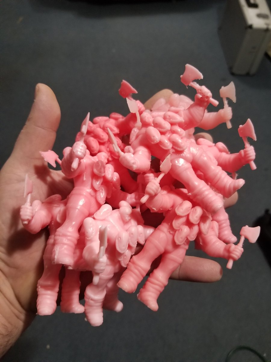 Stoked to see these out the door! Ax Wielder Jon MUSCLE figures are on their way to <a href="/NickPitarra/">PITARRA</a> and ready to join the rest of the killer stuff going out with the <a href="/AXWIELDERJON/">AX-WIELDER JON</a> books!! Thanks again to Nick and the Zoop team for such an awesome project to be a small part of!