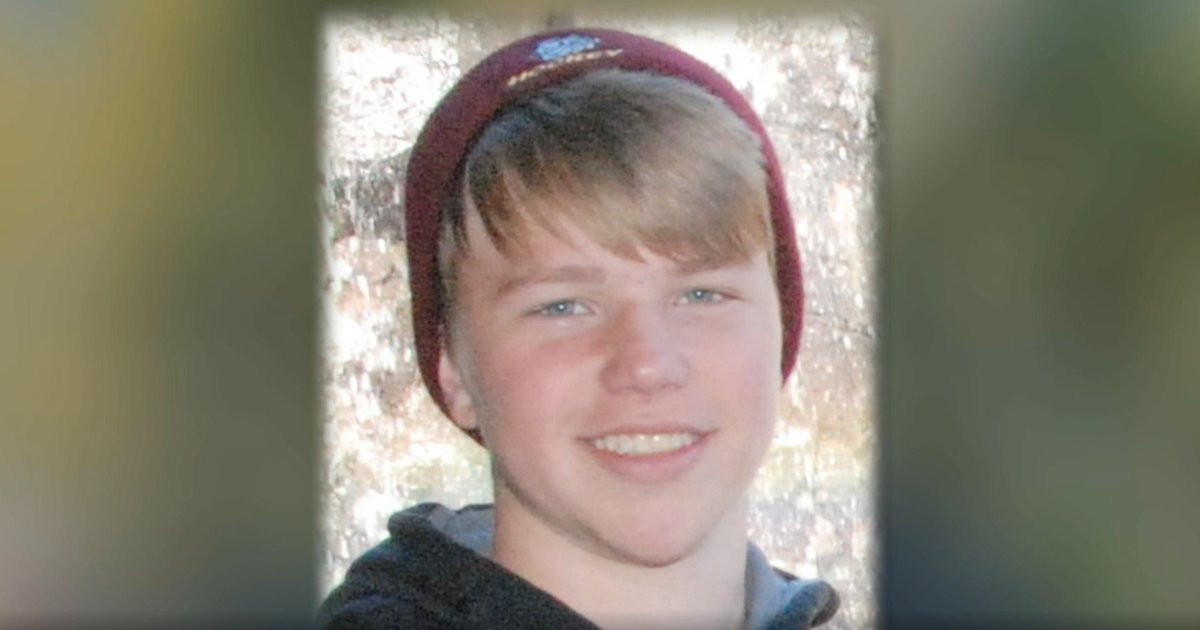 WCCO's tweet photo. "Play for Patrick" encourages heart screenings for young athletes after Damar Hamlin injury https://t.co/hnQdJ771dy https://t.co/YHys18esK8