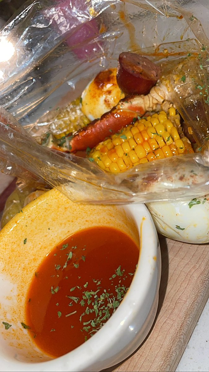 ChefSlay_'s tweet photo. Cajun Seafood & Honey Hot Wing Boils Are Ready For Pick-Up π₯π±
π₯π₯π₯π₯π₯π₯ #TrapTrays https://t.co/Hp7pY2iz4h