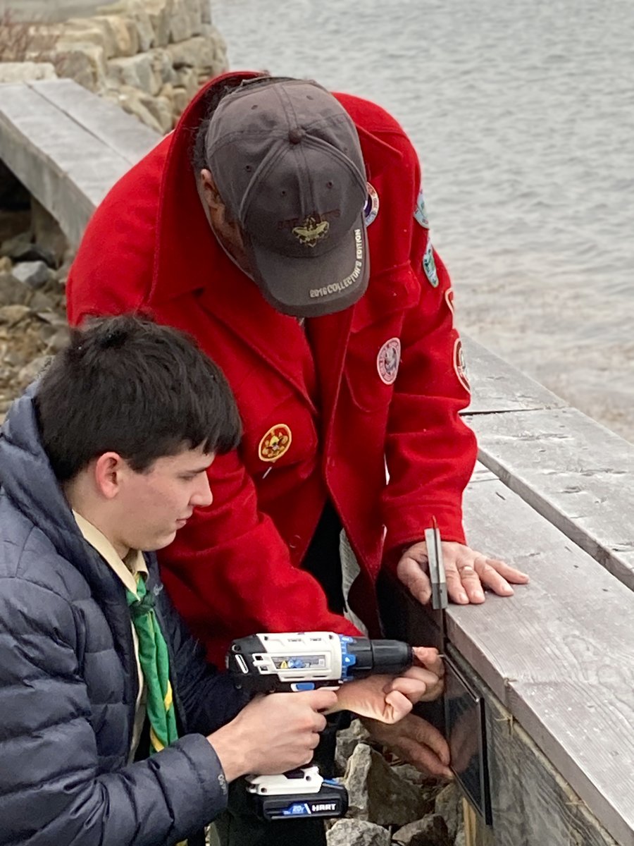 BiddMECity's tweet photo. Andre Dallaire, a student at Biddeford High School, completed his Eagle Scout Service Project in 2022 by rehabilitating the sea wall at Park in the Pines at Hills Beach. On December 28, supporters attended the installation of a plaque on the site commemorating this project! https://t.co/RVlMiWy3MB