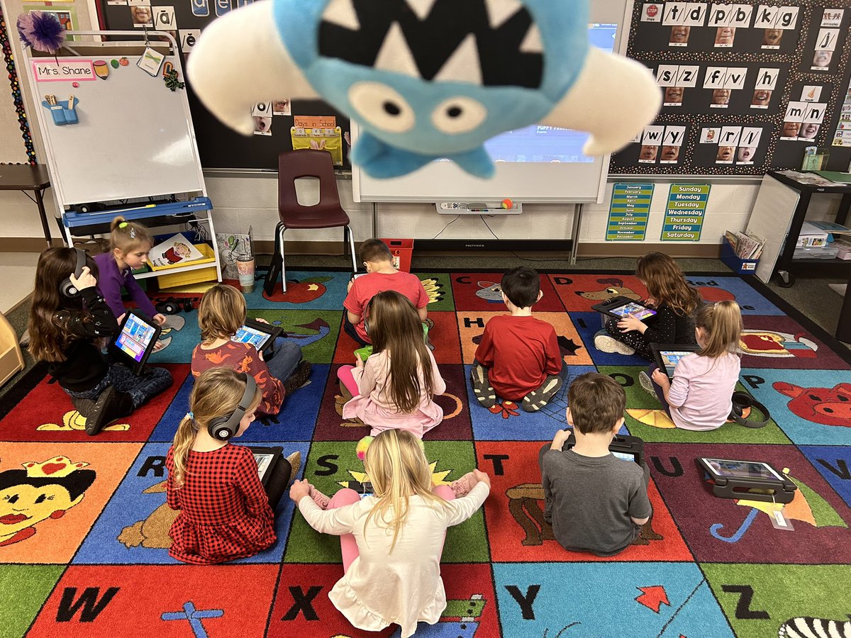 EdTechSmith's tweet image. Another new crew is coders #kinderscode #anyonecancode @pvelemschool @shanekinderkids #rlasdcodes @codesparkapp