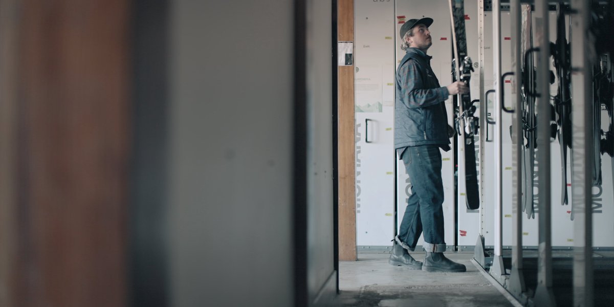 With all this snow we've gotten the past few weeks it's looking like we are going to be having one of the best Januarys in years! Don't miss out, and make your reservation today!
#skibutlers #skirentaldelivery #skiing #ski #winter #skivacation #snow