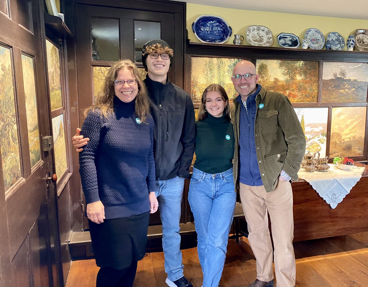 The Trustees of the Florence Griswold Museum are pleased to announce that Joshua Campbell Torrance takes the reins as Executive Director of the 75-year-old cultural institution on February 6.⁠

Let’s give a warm welcome to Joshua! L-R wife Jennifer, son Noah, and daughter Sophie