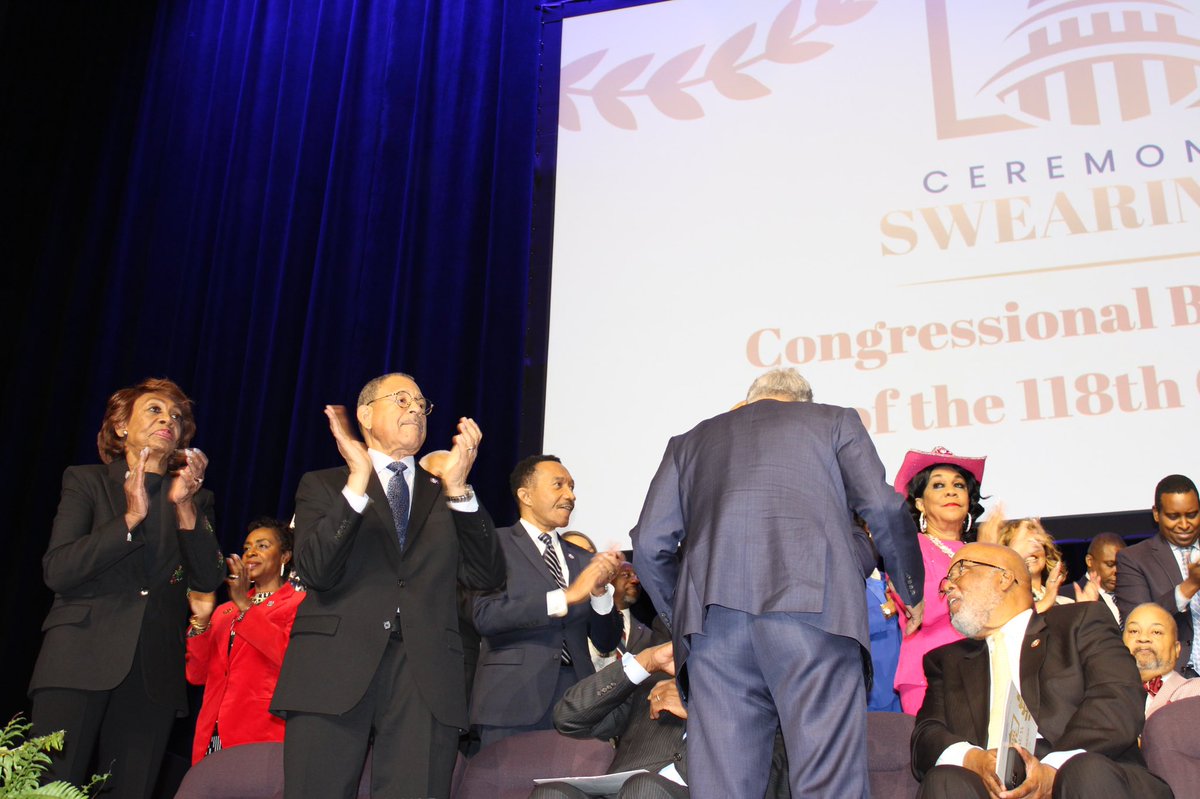 RepKweisiMfume's tweet photo. Ceremonial swearing-in for @TheBlackCaucus today featured 58 Members, the largest number in the 50+ years history.
Congratulations to Chair @RepHorsford and my colleagues on being elected to do the work of the People in the #118thCongress. #ConscienceoftheCongress https://t.co/pk3ZwTS2Sa