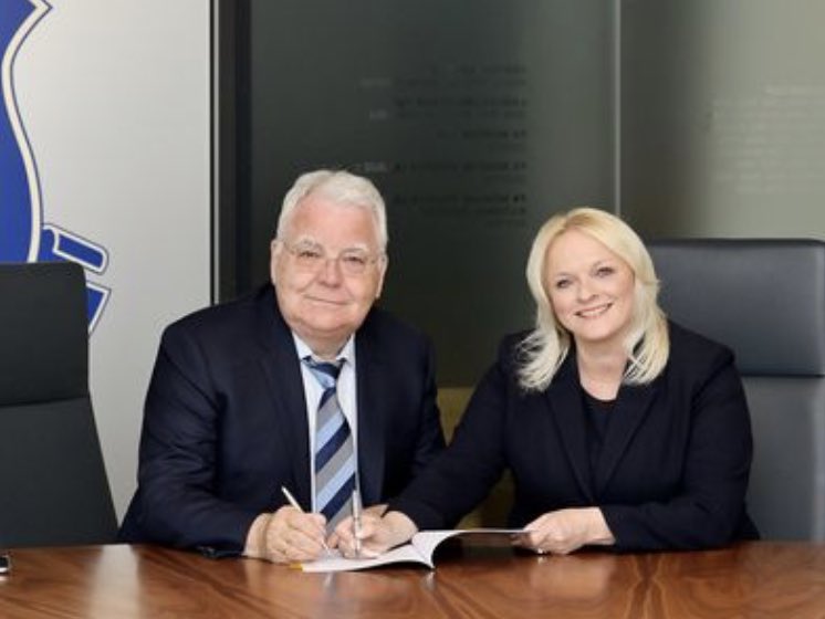 EFCMatt1's tweet image. Letting these 2 run your club is the definition of self harming. #KenwrightOut #BaxendaleOut #EFC