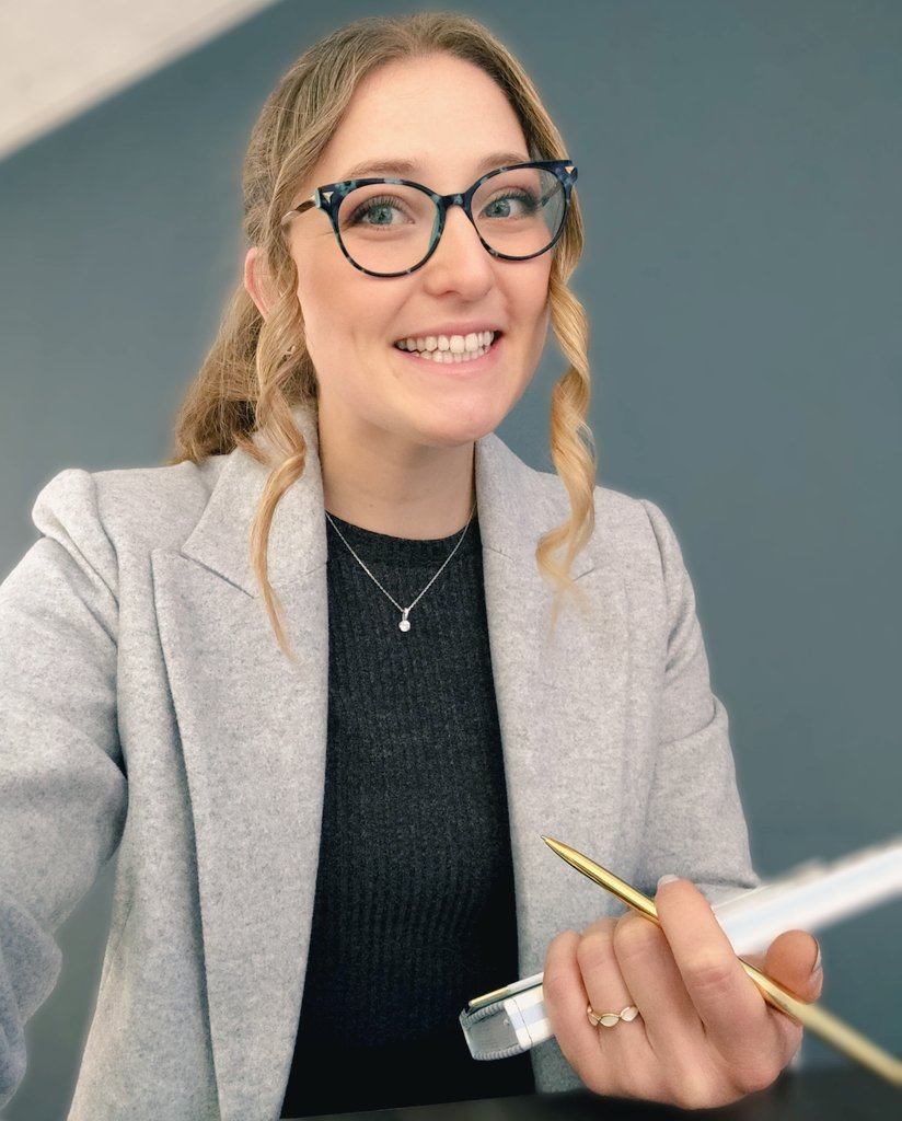 🎆 I'm happy to share that I have started a new position as Regional Medical Advisor (South West) in Diabetes at <a href="/novonordisk/">Novo Nordisk</a>. Very excited to bring the pharmaceutical industry together with healthcare professionals to get one step closer to defeating diabetes 👩🏼‍🏫