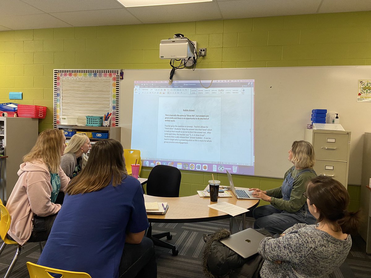 PolkQuailRun's tweet photo. We had our first #EdCamp at Quail Run today! Teacher led professional learning was a great start to our new year. #commUNITY @usd497 https://t.co/SVLDU9wCQ2